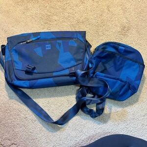 MEC Proto Carry All Messenger 15" Laptop School Bag Travel Padded Geometric Blue